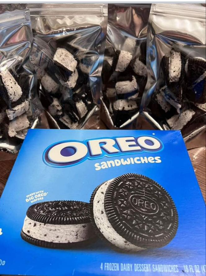 Freeze Dried Ice Cream Sandwiches Bites