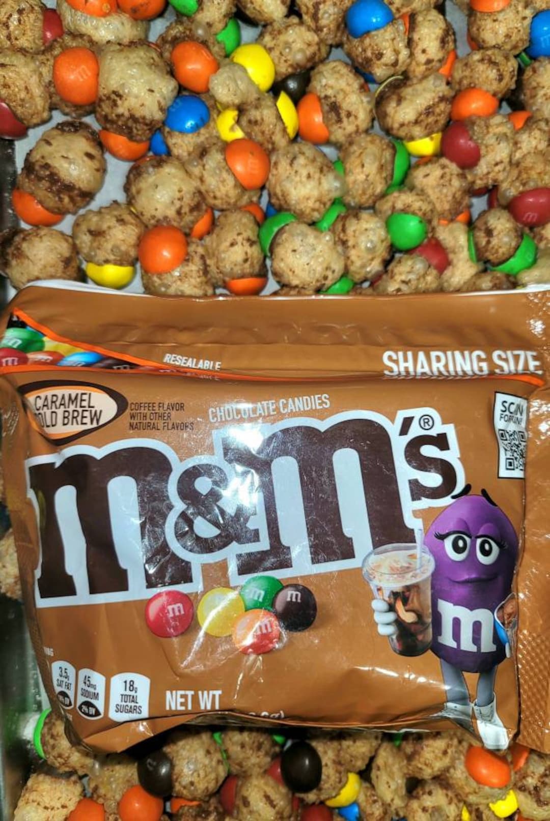 Freeze Dried
Caramel Cold Brew M&M